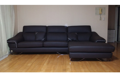 sofa.jpg